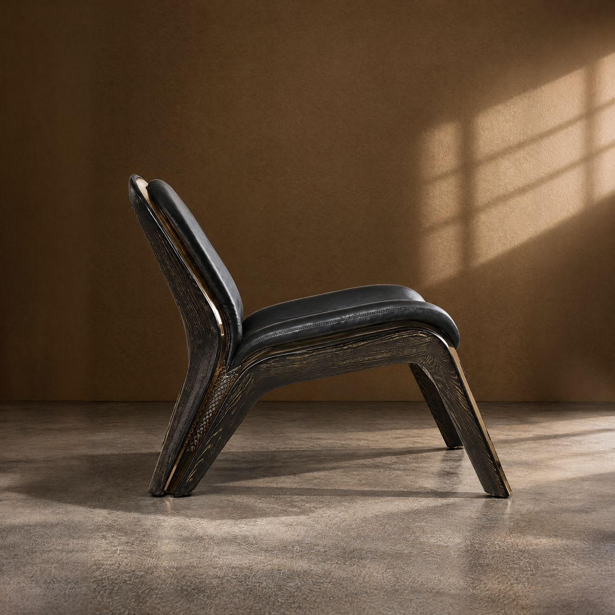 Noir Lounge Chair