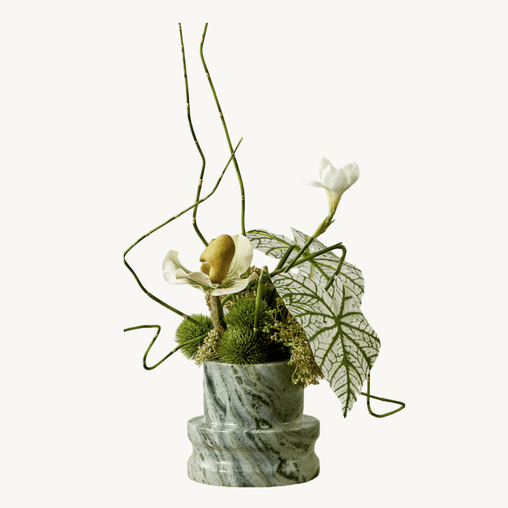 Snow & Verdure Floral Art
