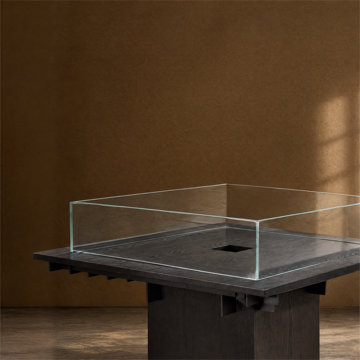 Vitrine Display Pedestal
